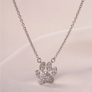 HYOU 'Paw Print Diamond Necklace' in Sterling Silver